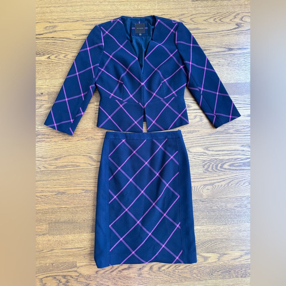 The Limited skirt suit pink navy